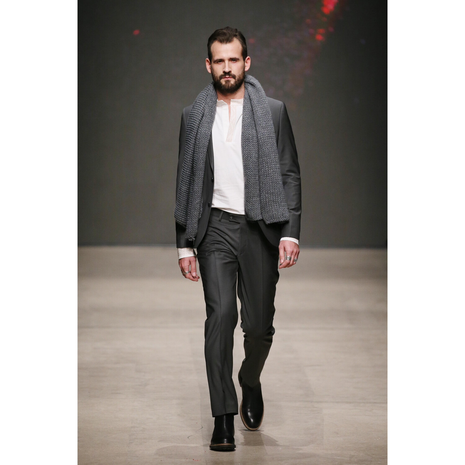 Фото 21DOT12 | The Twenty One Twelve Fall 2019 Ready-to-Wear / 21DOT12 | The Twenty One Twelve осень-зима 2019 / Неделя моды: Москва